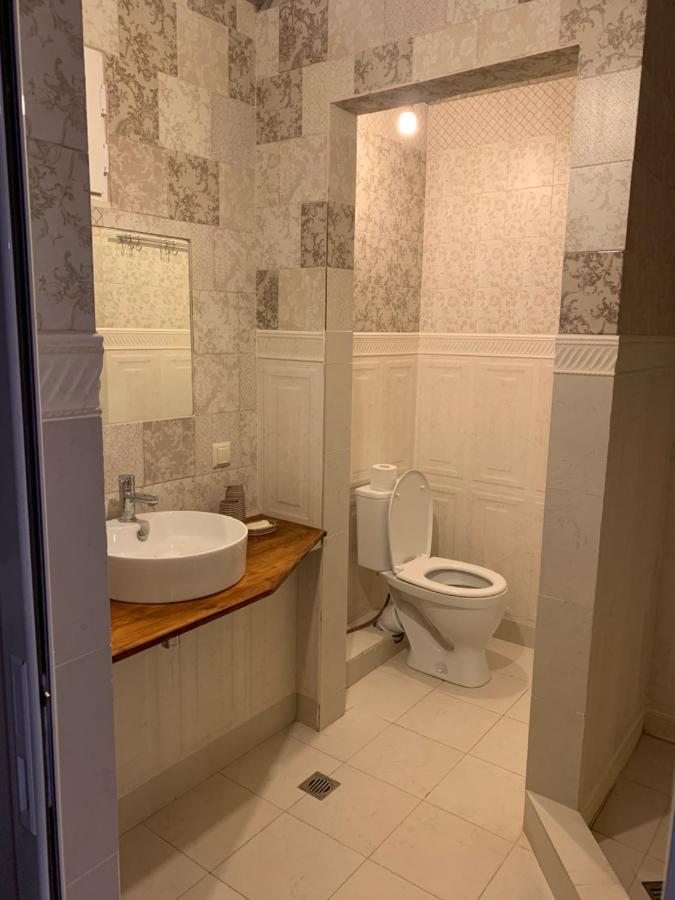 Гостьовий будинок Guests House Qotukner Karbi Екстер'єр фото